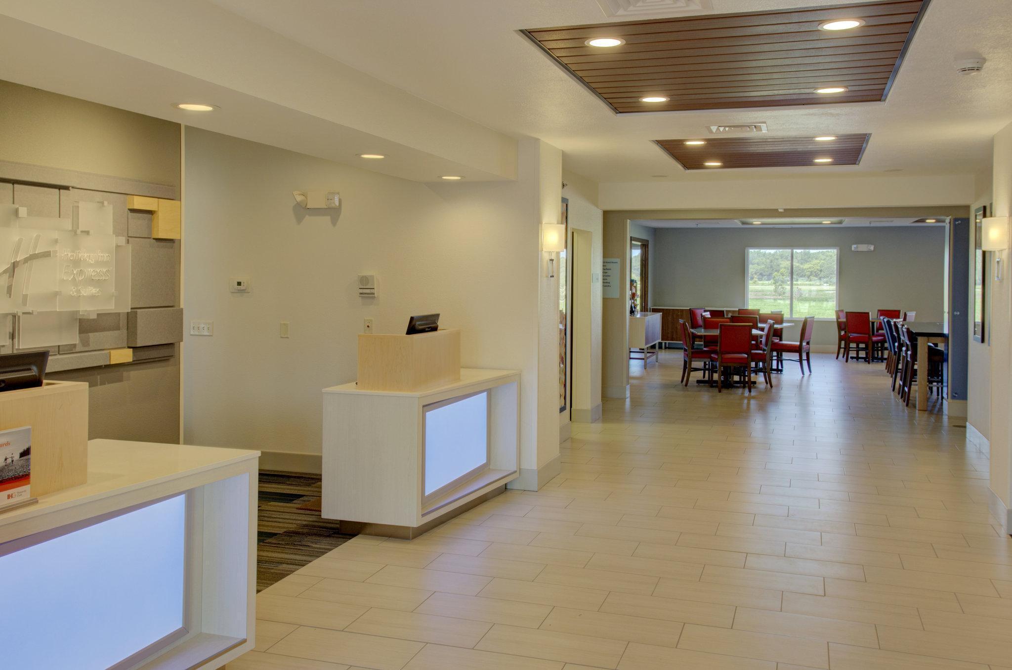Holiday Inn Express & Suites Le Mars By Ihg Exteriör bild