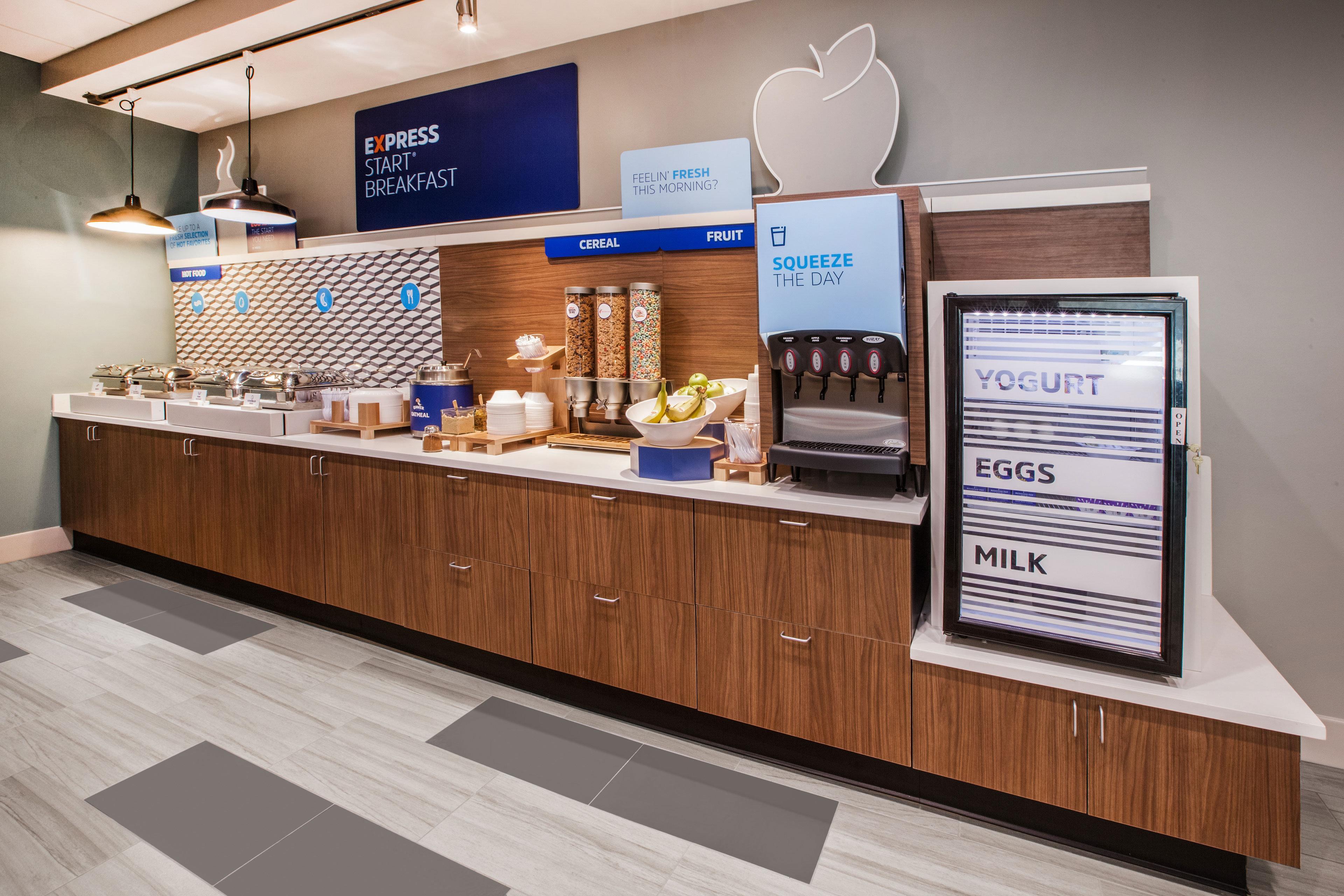 Holiday Inn Express & Suites Le Mars By Ihg Exteriör bild
